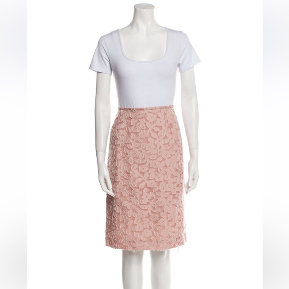 Escada|ESCADA Virgin Wool Patterned Skirt Suit - Picture 4 of 14